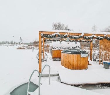 Kryspinow Apartment | Relaxing Costa del Kryspi: Year-Round Waterfront Retreat