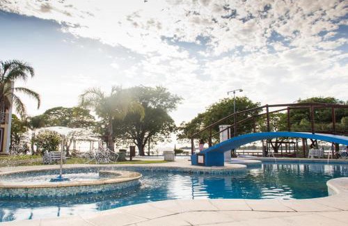 Federacion Hotel | Discover Costa Del Sol: Oceanfront Stay with Pool Access