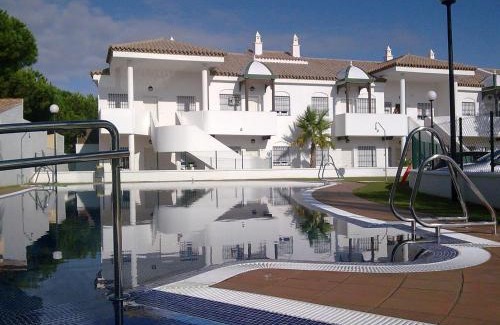 Poblado Sancti Petri Apartment | Oceanfront Costa El Castillo: Family-Friendly with WIFI