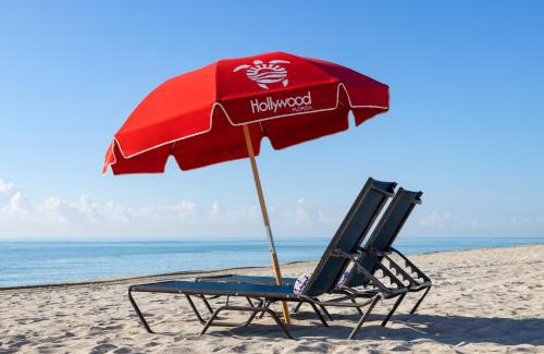 Hollywood Resort | Discover Costa Hollywood Beach Resort - All Suite Retreat