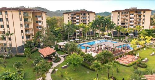 Barrio Santa Lucia Apartment | Costa Linda Jaco Beach 3b2b