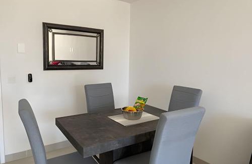 Bucerias Apartment | Relax at Costa Paraíso D-9 with Oceanfront Pool Access