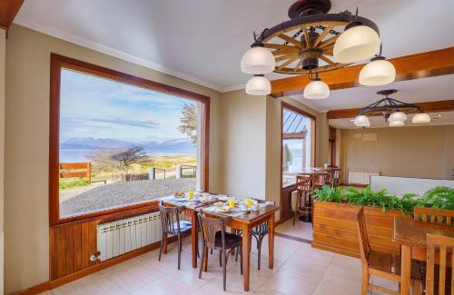 Province of Tierra del Fuego Hotel | Inviting Costa Ushuaia: Family-Friendly & Wheelchair Accessible