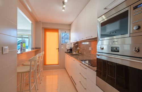 Calpe Apartment | Guest Rated 10/10 - Oceanfront Apartment Gran Sol Calpe