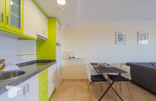 Calpe Apartment | Guest Rated 10/10: Esmeralda Suites in Calpe Awaits