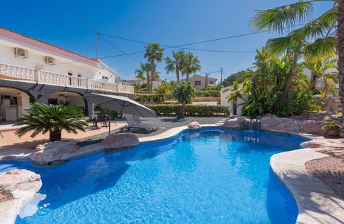 Casas de Torrat Villa | Discover Villa Sardonyx: Top-Rated Calpe Getaway with Spa