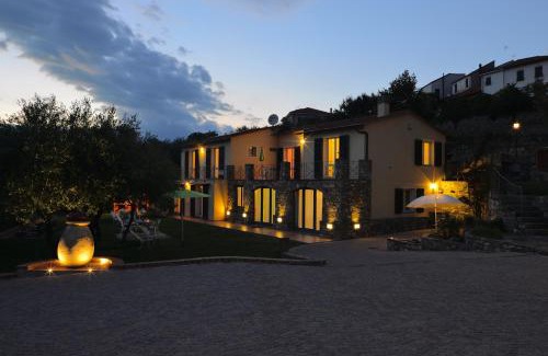 Costa dʼOneglia Bed & Breakfast | Experience Costadoro: Pet-Friendly Haven with High Ratings