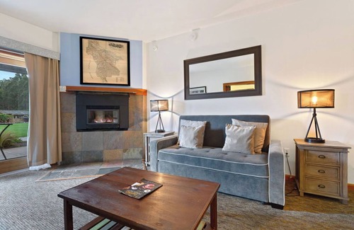Pescadero Cabin | Experience Nature at Costanoa Lodge and Camp - 4 Star Stay