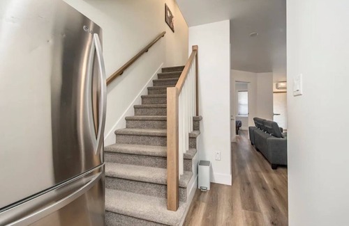 Halifax Apartment | Budget-Friendly 1 Bedroom Basement Apartment with Kitchen