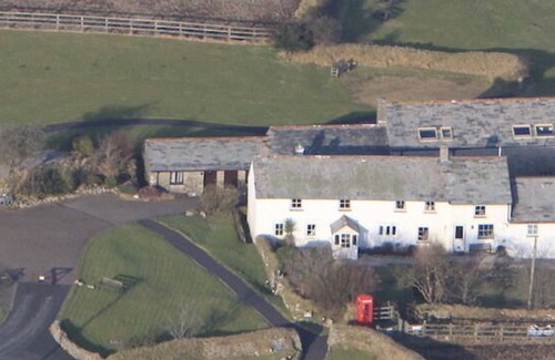 Saint Breward Cottage | Inviting Cottage Retreat with Hot Tub on Bodmin Moor