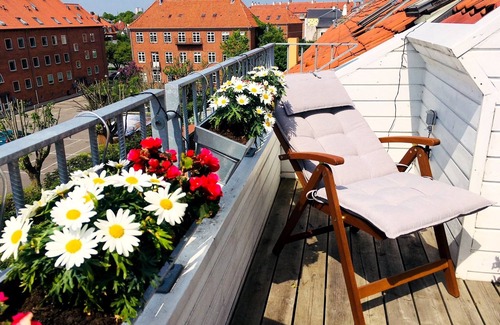 Amager Apartment | Charming 1BR Duplex with Terrace, Fireplace & Ocean Views