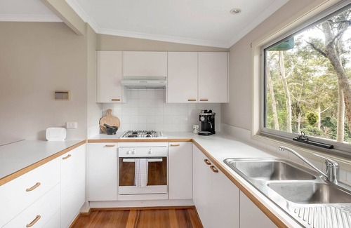 Lilli Pilli House | Cozy 2-Bed Cottage Surrounded by Nature's Beauty