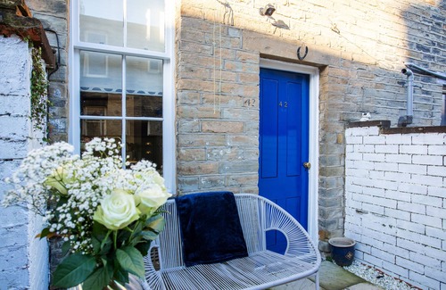 Saltaire Village House | Inviting 2 Bedroom Cottage in a World Heritage Village