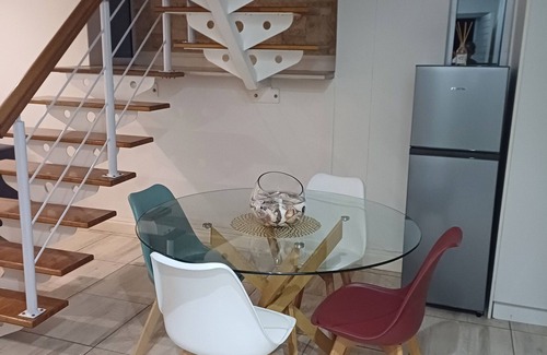 Berea Apartment | Cosy 2 bedroom apartment in a prominent area of East London Nahoon