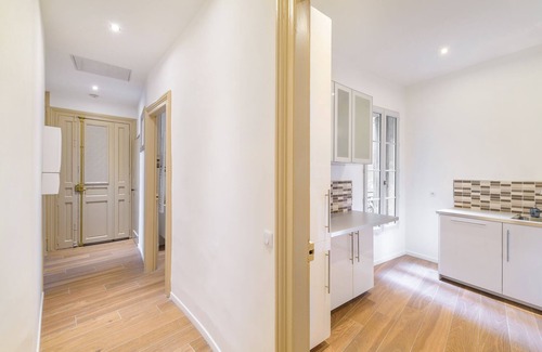 Montpellier City-Centre Apartment | Comfortable 2 Bedroom Retreat in Montpellier's Historic Center