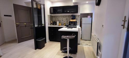 La Mure Apartment | Inviting 2-Piece Retreat Near the Petit Train de la Mure