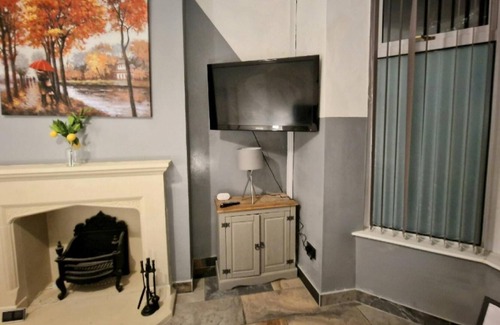 Barrow-in-Furness Other | Cosy 3BD Terrace House Barrow in Furness