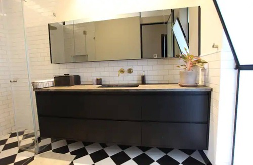 Caesarea Villa | Inviting 4 Bedroom Villa in the Heart of Caesarea