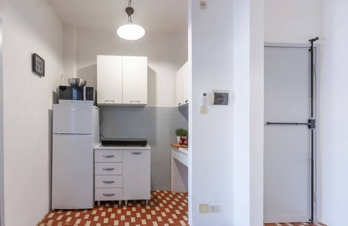 Lido di Pomposa Apartment | Beachside Retreat: Lido di Pomposa Flat with Family Amenities