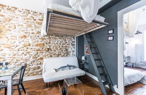 Quartier de la Goutte-d'Or Apartment | Charming 40m² Retreat Steps from Montmartre's Vibrance