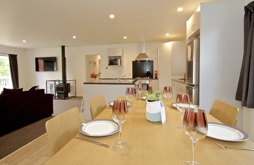Ohakune Cottage | Inviting Alpine Retreat - Ohakune Holiday Home Awaits