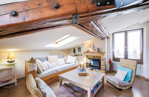 Quartier Hyper-Centre Apartment | Relaxing Retreat in Grenoble's City Center with Free Parking