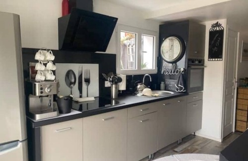 Audenge Apartment | Cosy and comfortable apartment Pets welcome