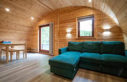 Newmarket Apartment | Eco-Friendly Cabins Near Historic 16th Century Pub