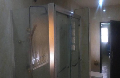 Surulere Apartment | Inviting Apartment in Lagos, Nigeria - Family & Pet Friendly