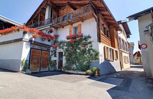 Chandolin-près-Savièse Apartment | Cosy and quiet private place in Central Valais