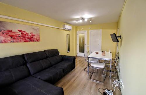 Mollet del Valles Apartment | Bright Flat Near Barcelona – 10/10 Guest Rated & Family Friendly