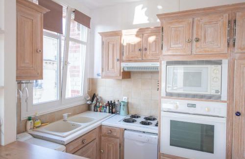 Quartier Sainte-Marguerite Apartment | Inviting Flat with Open Park Views for Family Getaways