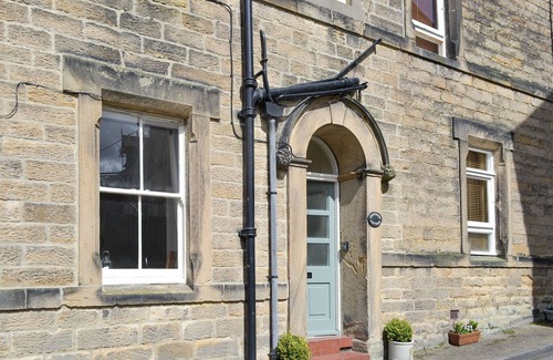 Alnmouth Cottage | Beachside Terraced Cottage: Rated 9.8, Pet Friendly Retreat