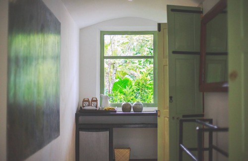 Midigama Villa | Inviting Family Suite at the Colonial Villas Gabrielle