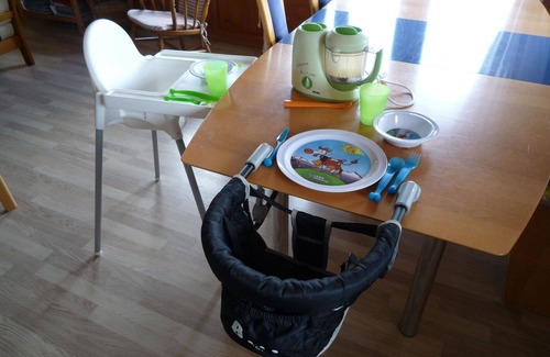 Latterbach Apartment | Cozy Apartment for 7 with Balcony, Pets Welcome & Parking