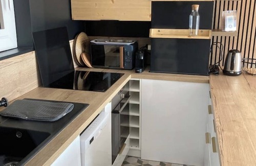 Font-Romeu-Odeillo-Via Apartment | Cosy apartment in Font Romeu, south-facing, 5 minutes from amenities.