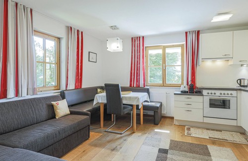 Sankt Johann in Tirol Apartment | Inviting Apartment with Terrace & Breakfast in Prime Location