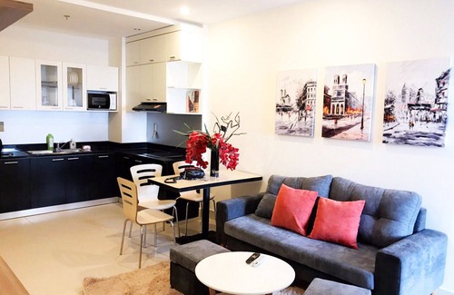 Lach Tray Apartment | Charming Apartment with City Views in Central Location