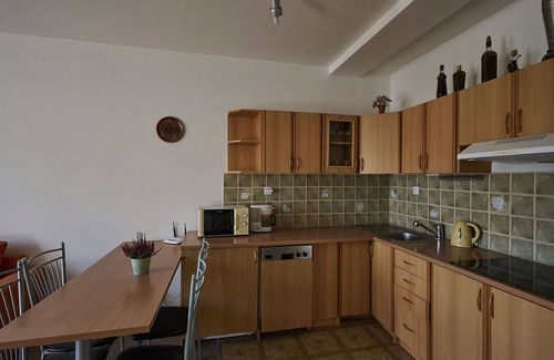 Albrechtice v Jizerskych horach Apartment | Inviting Apartment for Four with Balcony, WIFI & Kitchen