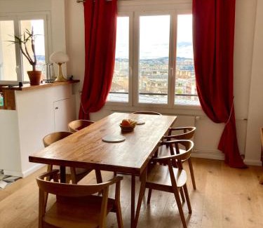 Issy-les-Moulineaux Apartment | Cosy apartment with a magnificent view 10 min from Paris Exhibition Centre