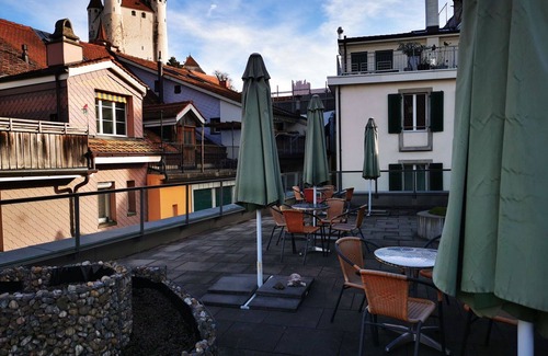 Thun Apartment | Cozy Apartment for 2 with WIFI, Pets Welcome & Parking
