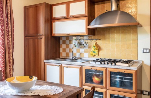 La Morra Apartment | Cozy Apartment for 2 with Pool, WiFi & Pet-Friendly Perks