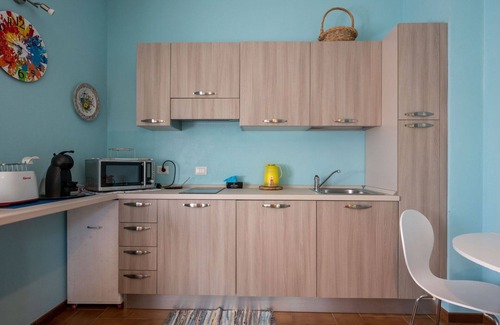 Omegna Apartment | Cozy Getaway for Two with Pet-Friendly Amenities and WIFI