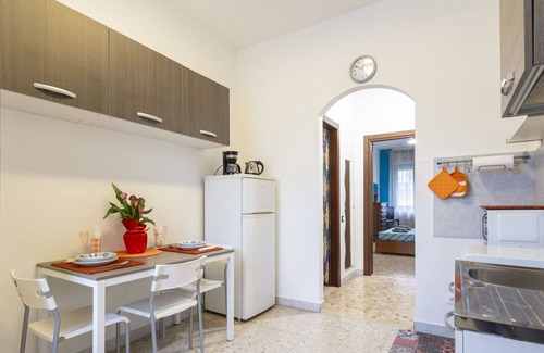 Stadera Apartment | Cozy Apartment for 3: Pet-Friendly with Great Amenities