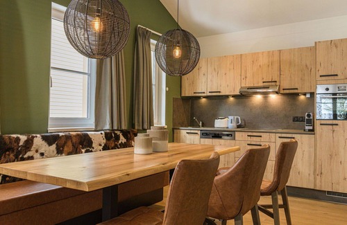 Viehhofen Apartment | Inviting Apartment for 4 with Pool, WIFI, and Pet-Friendly