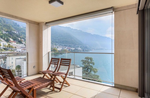 Montreux Apartment | Inviting Apartment with Pool, Hot Tub & Panoramic Views