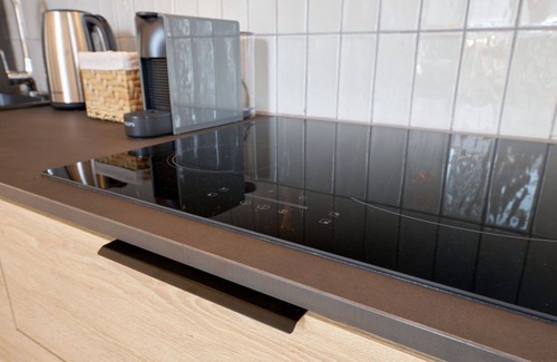 Cerny Dul Apartment | Cosy apartment for 4 guests with A/C, WIFI, TV and parking