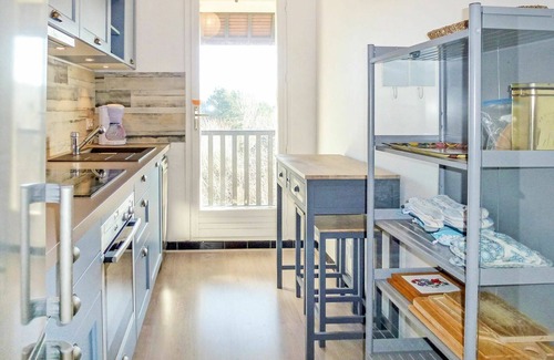 Tourgeville Apartment | Cozy Apartment for 4 with Ocean View and Balcony