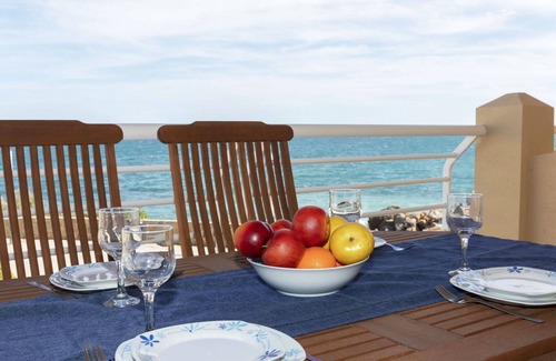 Vinaros Apartment | Cozy Apartment for 4 with Pool and Terrace Access