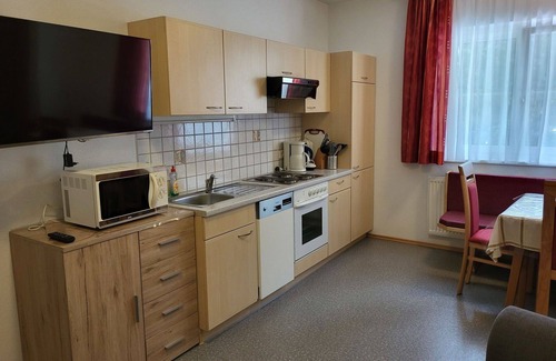 Ischgl Apartment | Cozy Apartment with Terrace, Kitchen & Spa for 4 Guests